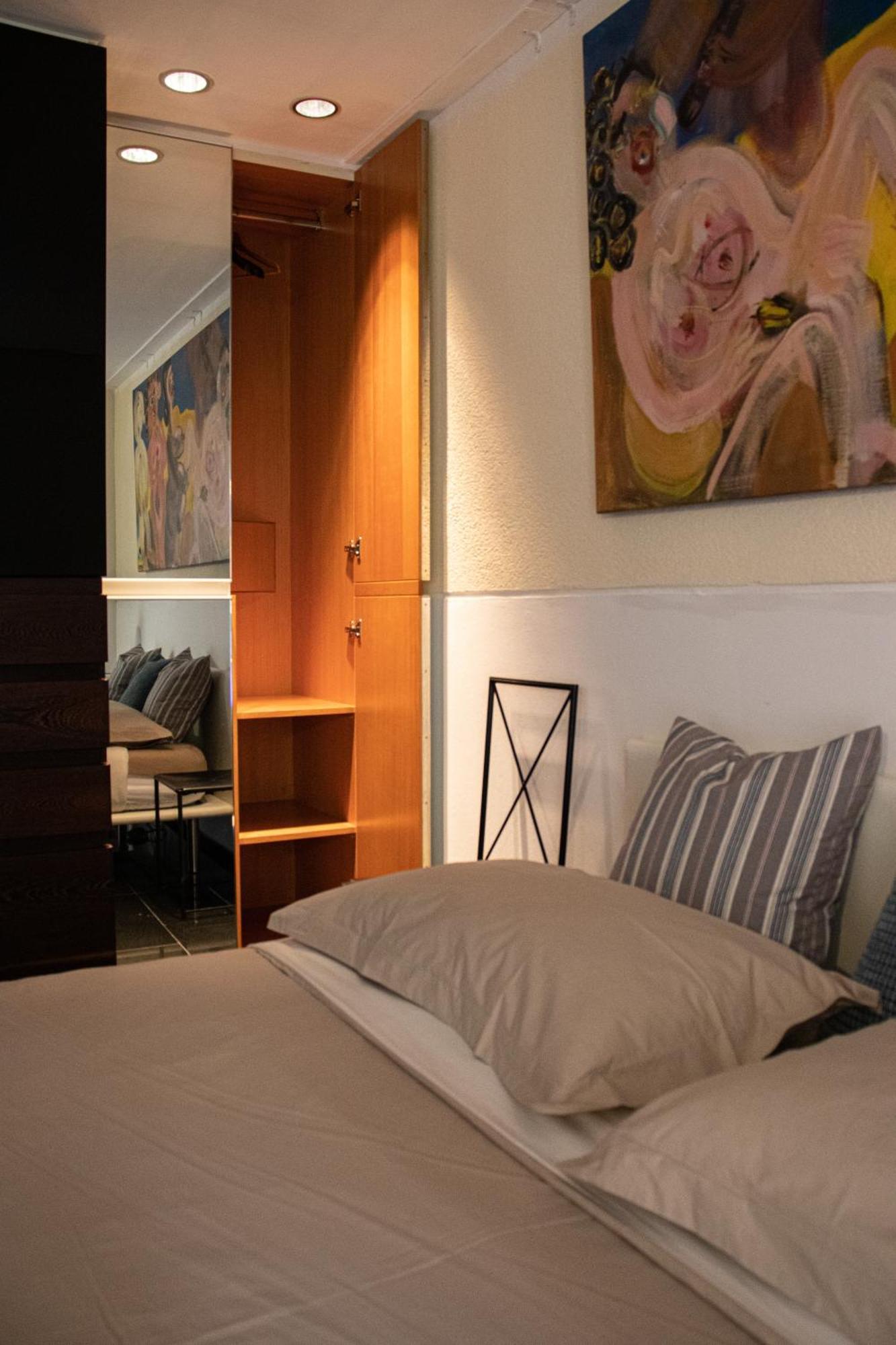 Luxury Suite 2 Min Dal Politeama Palermo Exterior foto