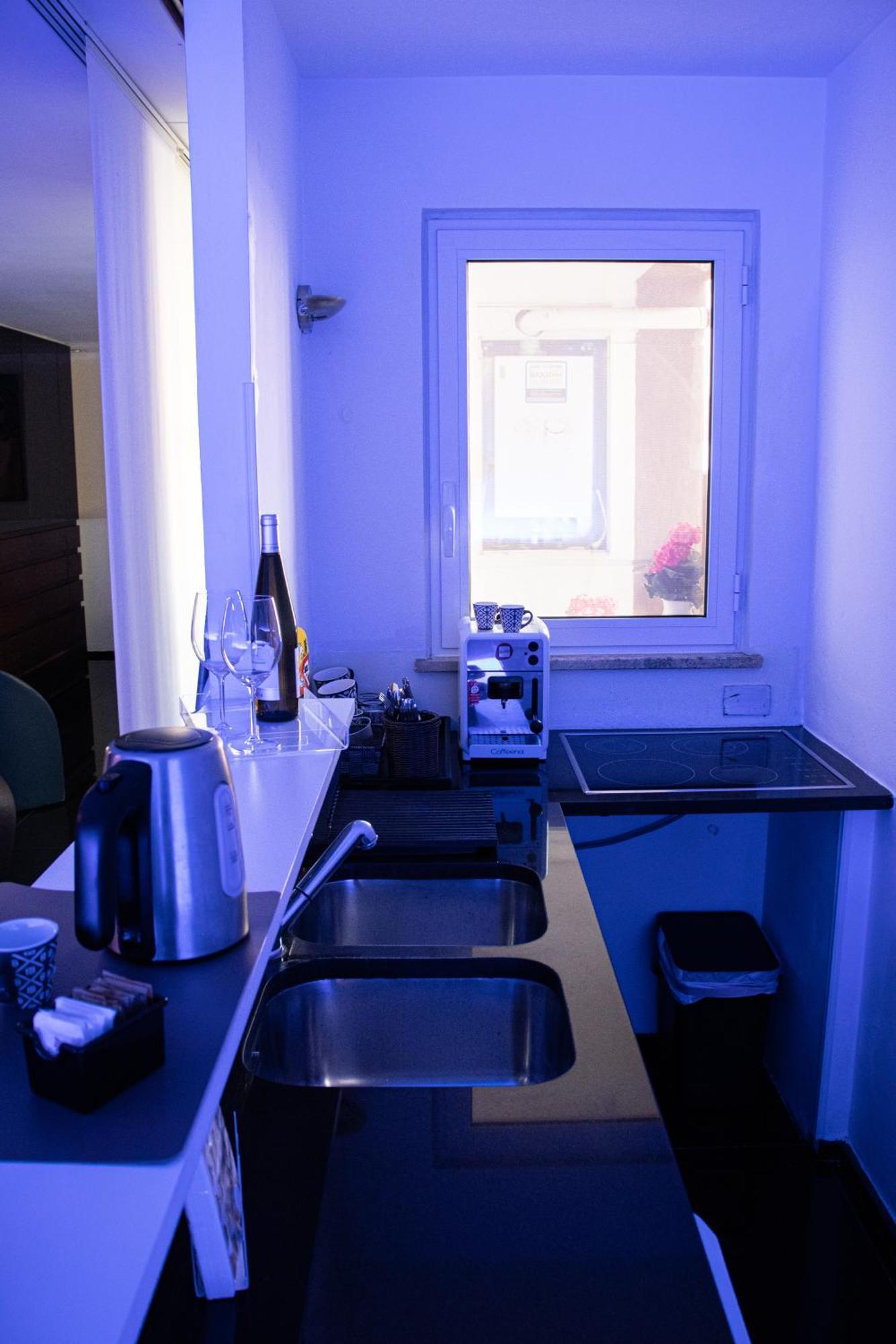 Luxury Suite 2 Min Dal Politeama Palermo Exterior foto