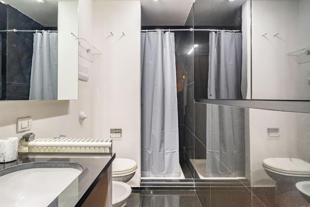 Luxury Suite 2 Min Dal Politeama Palermo Exterior foto